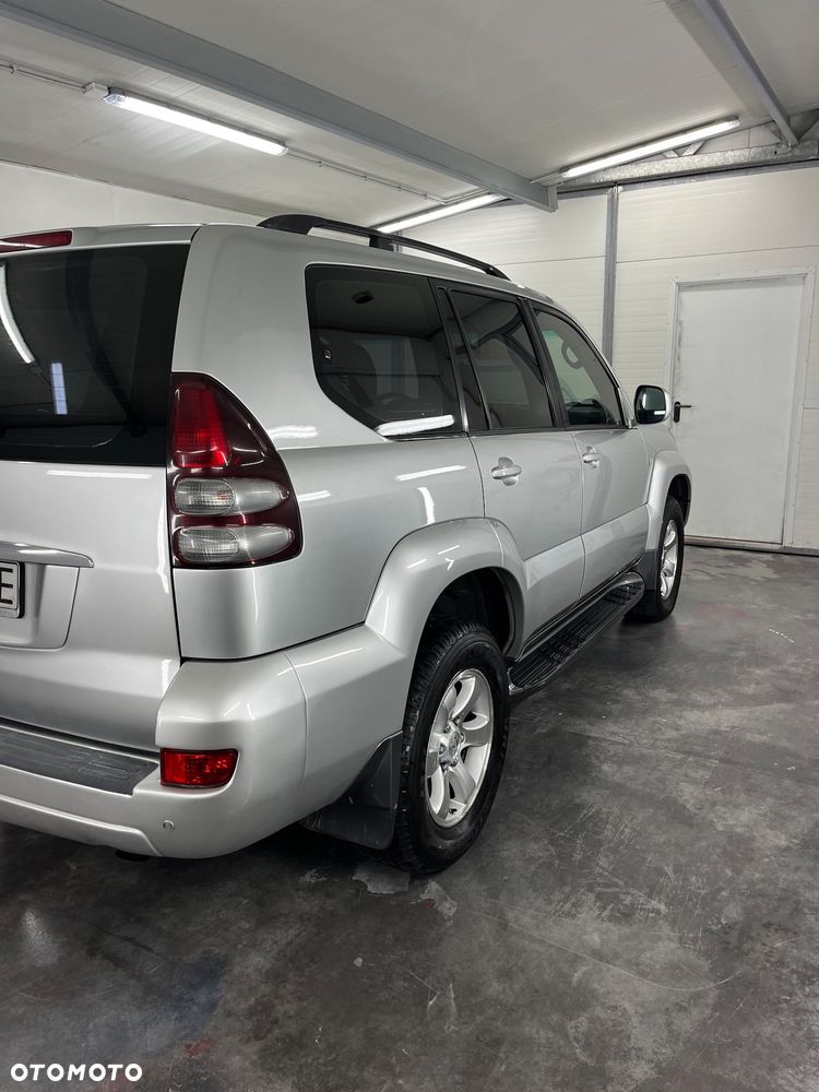 Toyota Land Cruiser 3.0 D Luna - 8