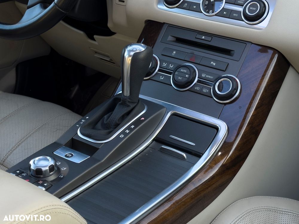 Land Rover Range Rover Sport 3.0 TDV6 HSE Aut - 20