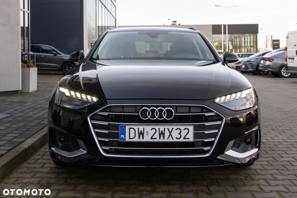 Audi A4 Avant - 11