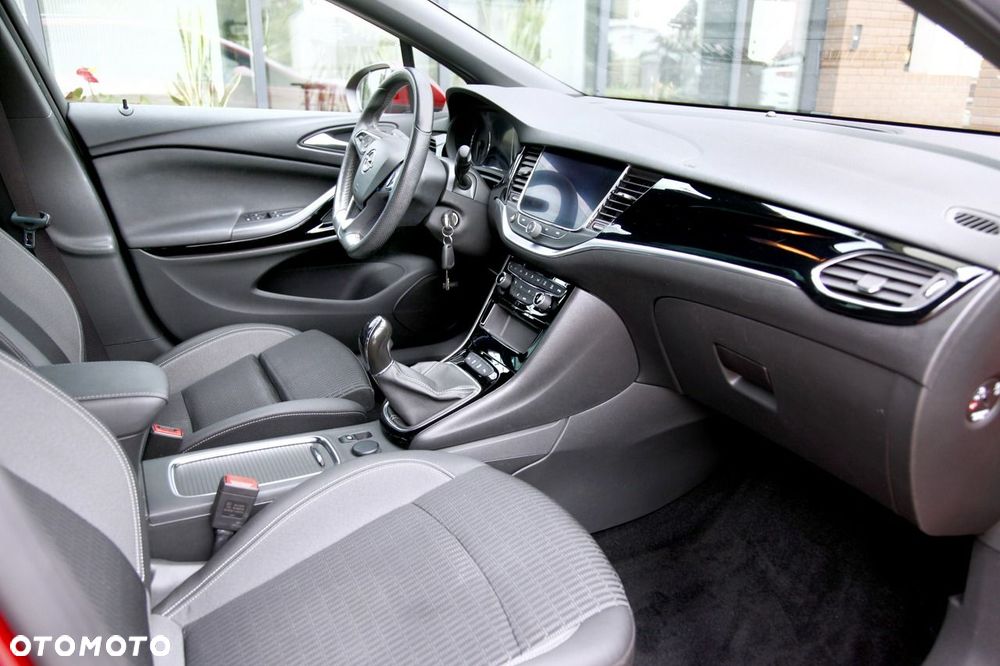 Opel Astra 1.2 T Ultimate S&S - 8