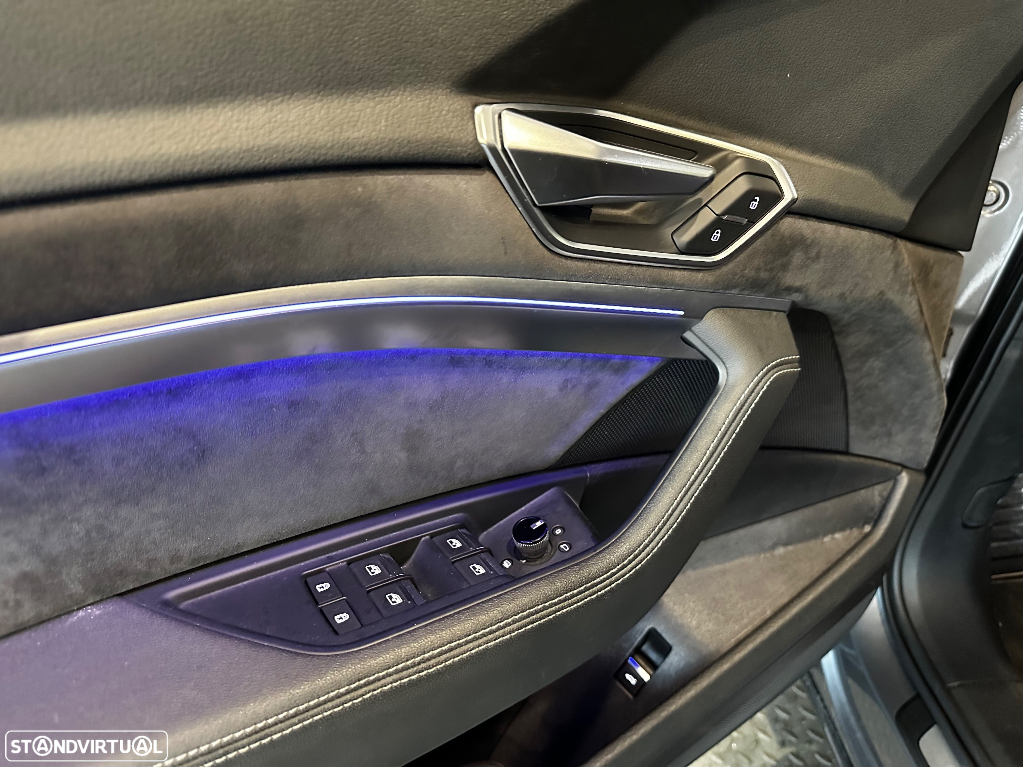 Audi e-tron 55 quattro S line - 16
