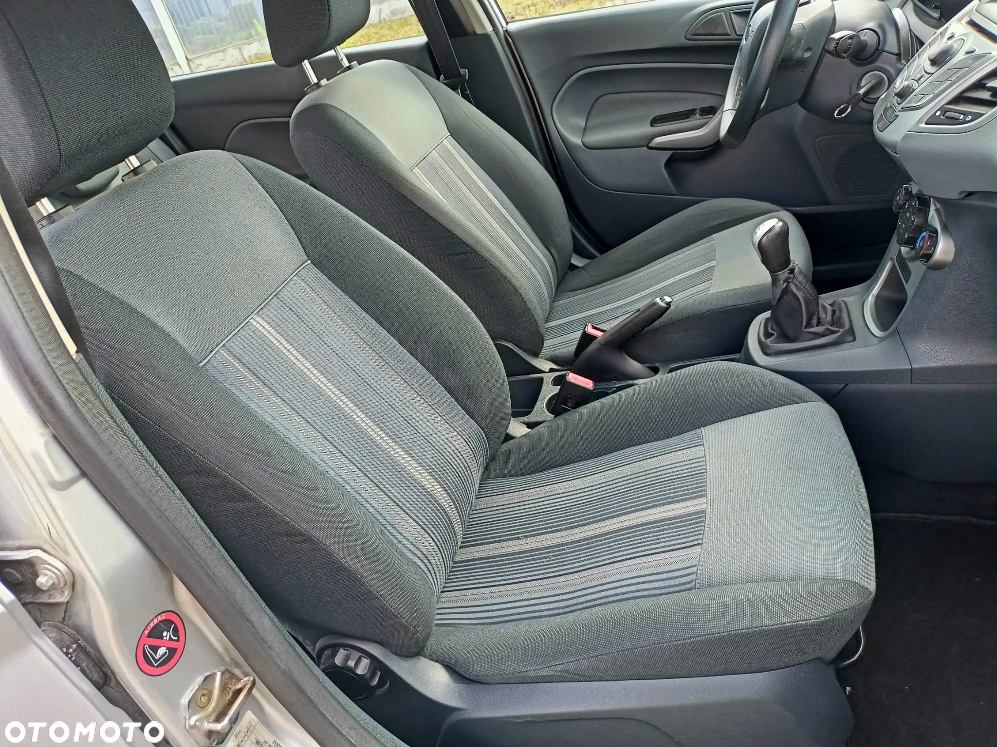 Ford Fiesta 1.25 Ambiente - 8