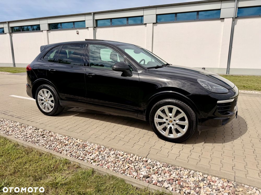 Porsche Cayenne Standard - 8