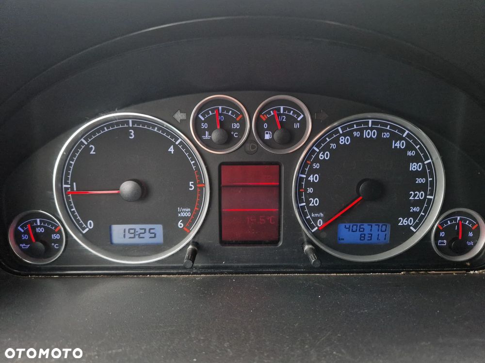 Volkswagen Sharan 1.9 TDI Special - 11