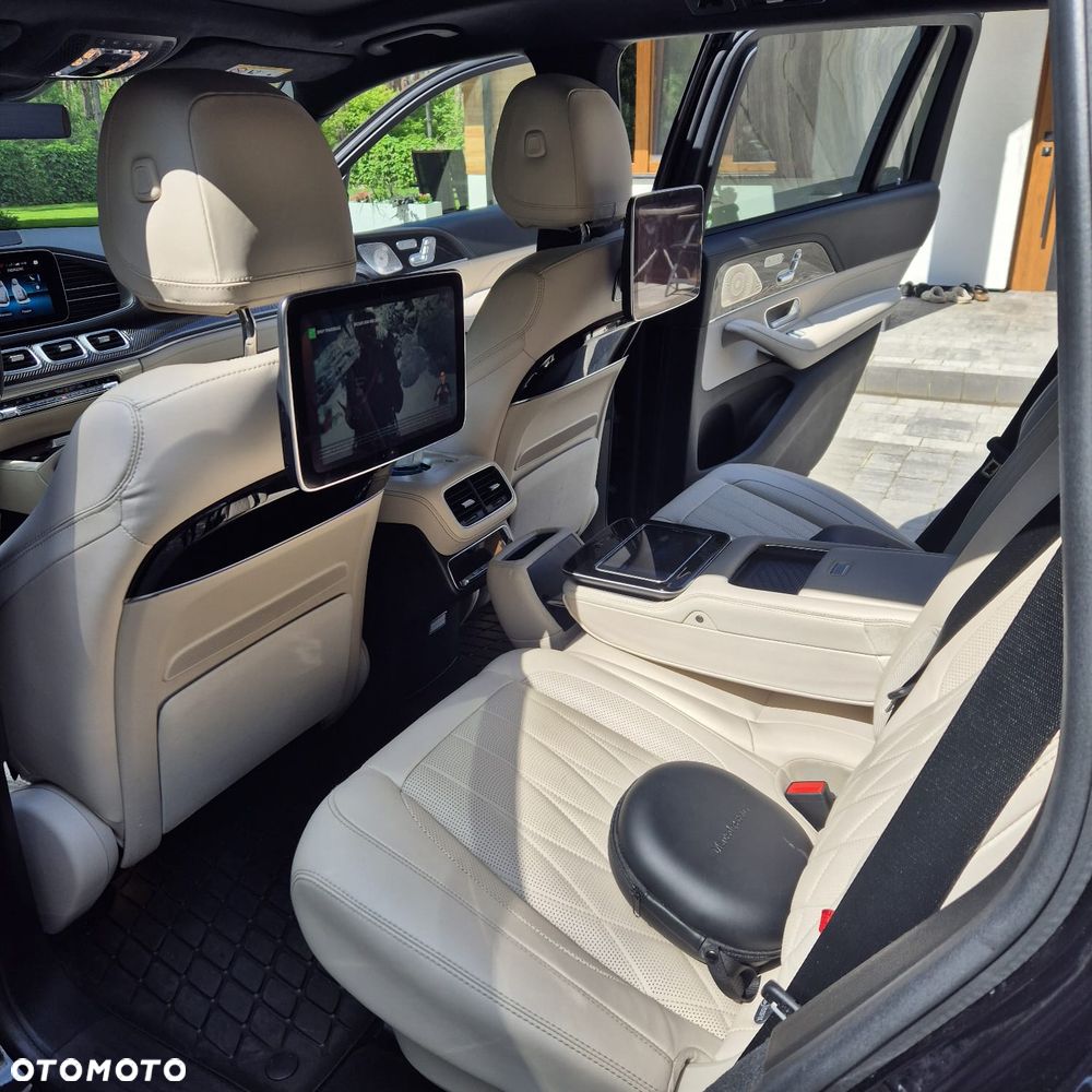 Mercedes-Benz GLS - 7