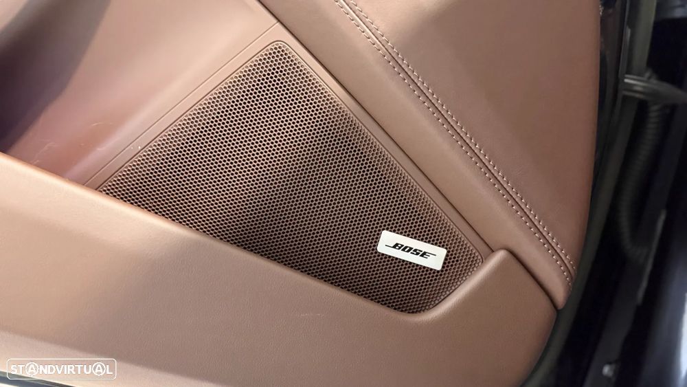Porsche 911 (992) Turbo S PDK - 38
