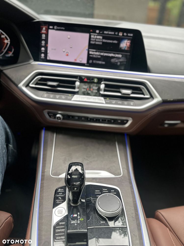 BMW X5 M Standard - 24
