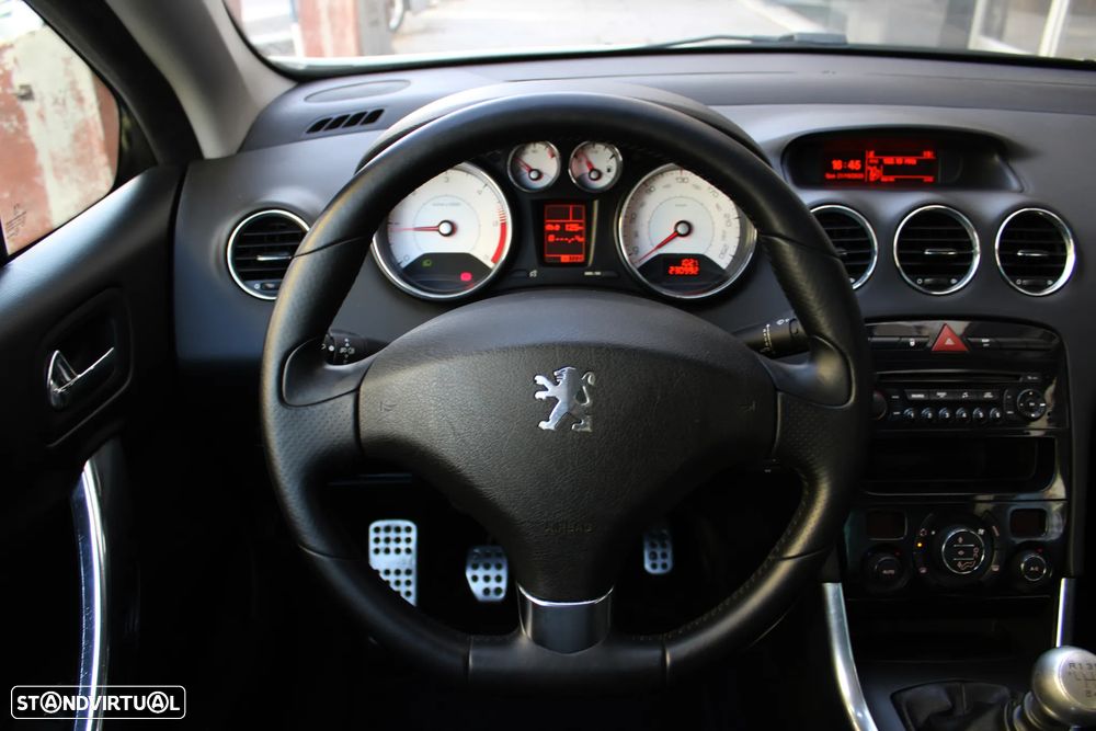 Peugeot 308 CC 1.6 HDi Sport - 32