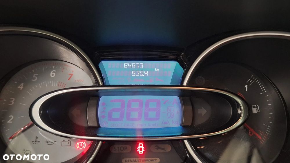 Renault Clio - 9