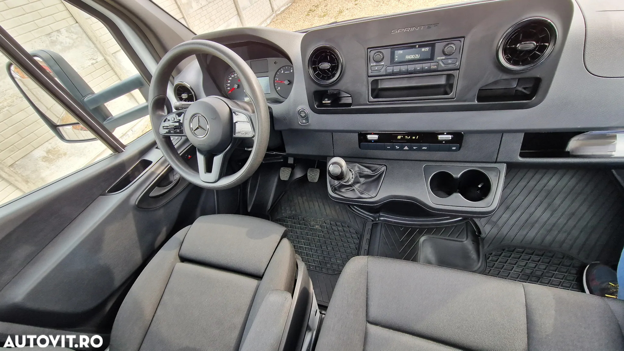 Mercedes-Benz Sprinter - 5