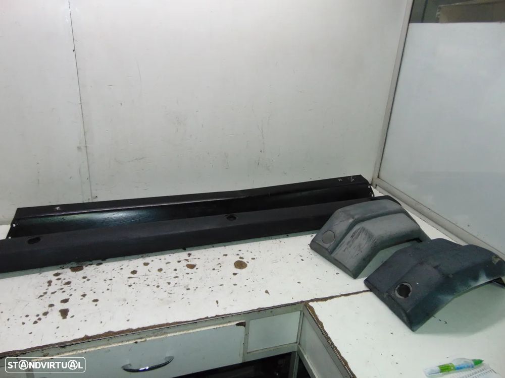 Peugeot J5 para-choques traseiro - 1