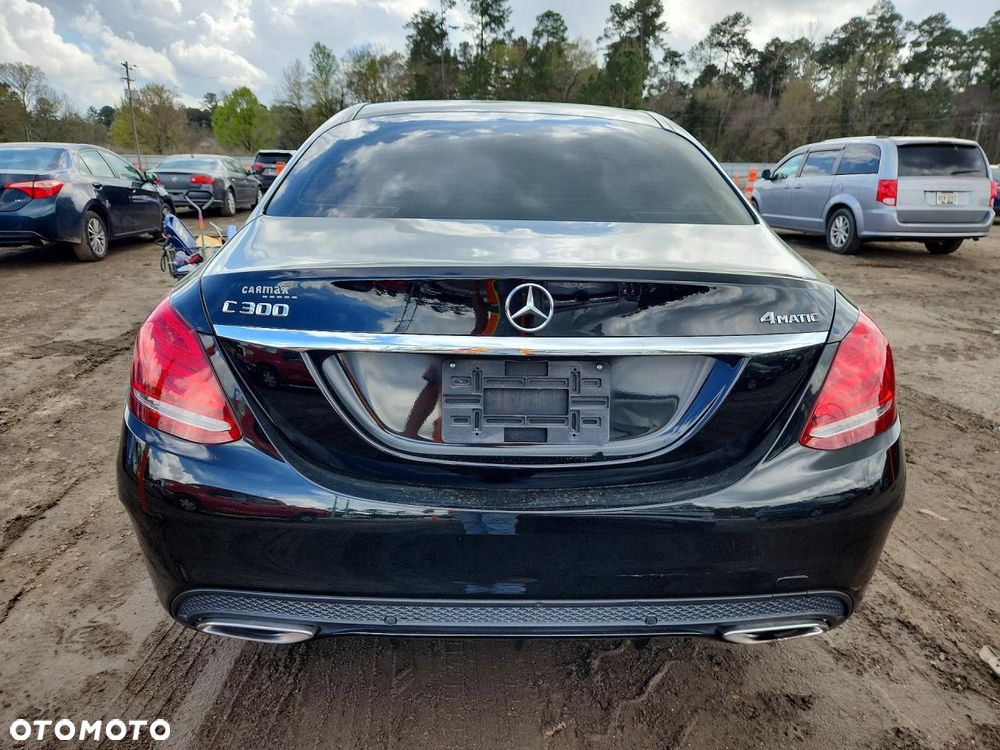 Mercedes-Benz Klasa C 300 7G-TRONIC Exclusive - 6