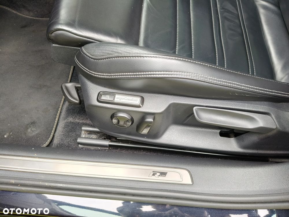 Volkswagen Passat 2.0 TDI BMT Highline - 13