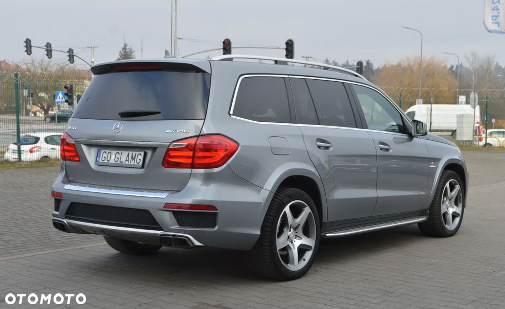 Mercedes-Benz GL 63 AMG - 5