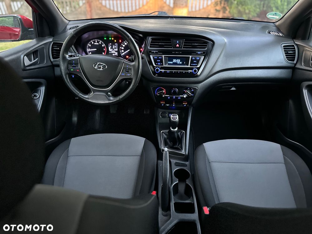 Hyundai i20 1.2 YES Plus - 36