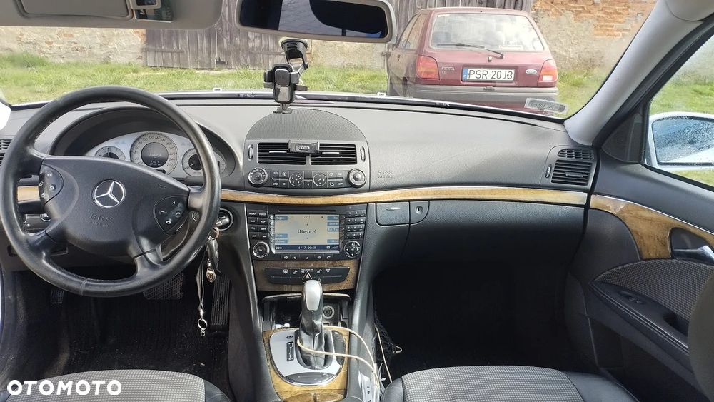 Mercedes-Benz Klasa E 350 Avantgarde - 8