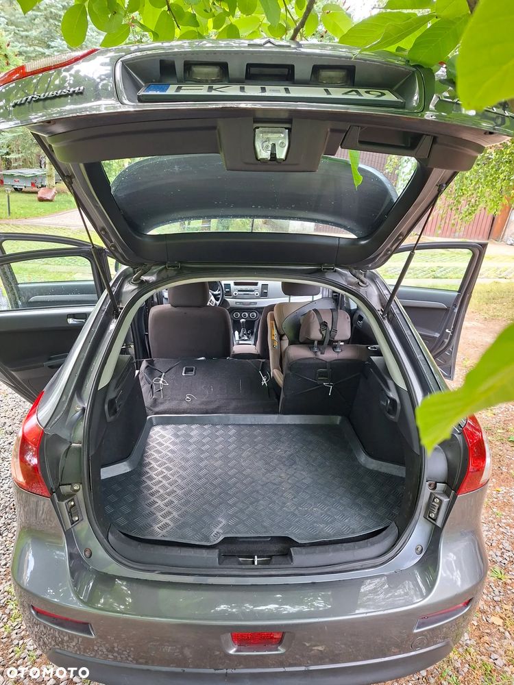 Mitsubishi Lancer 1.8 Invite - 15