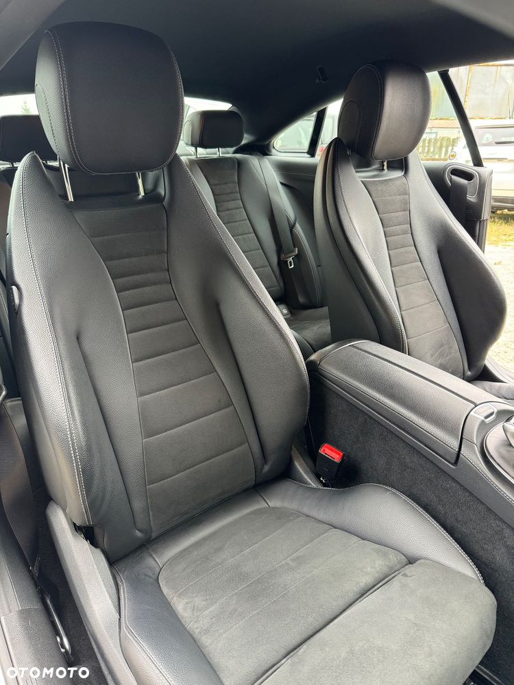 Mercedes-Benz Klasa E - 32