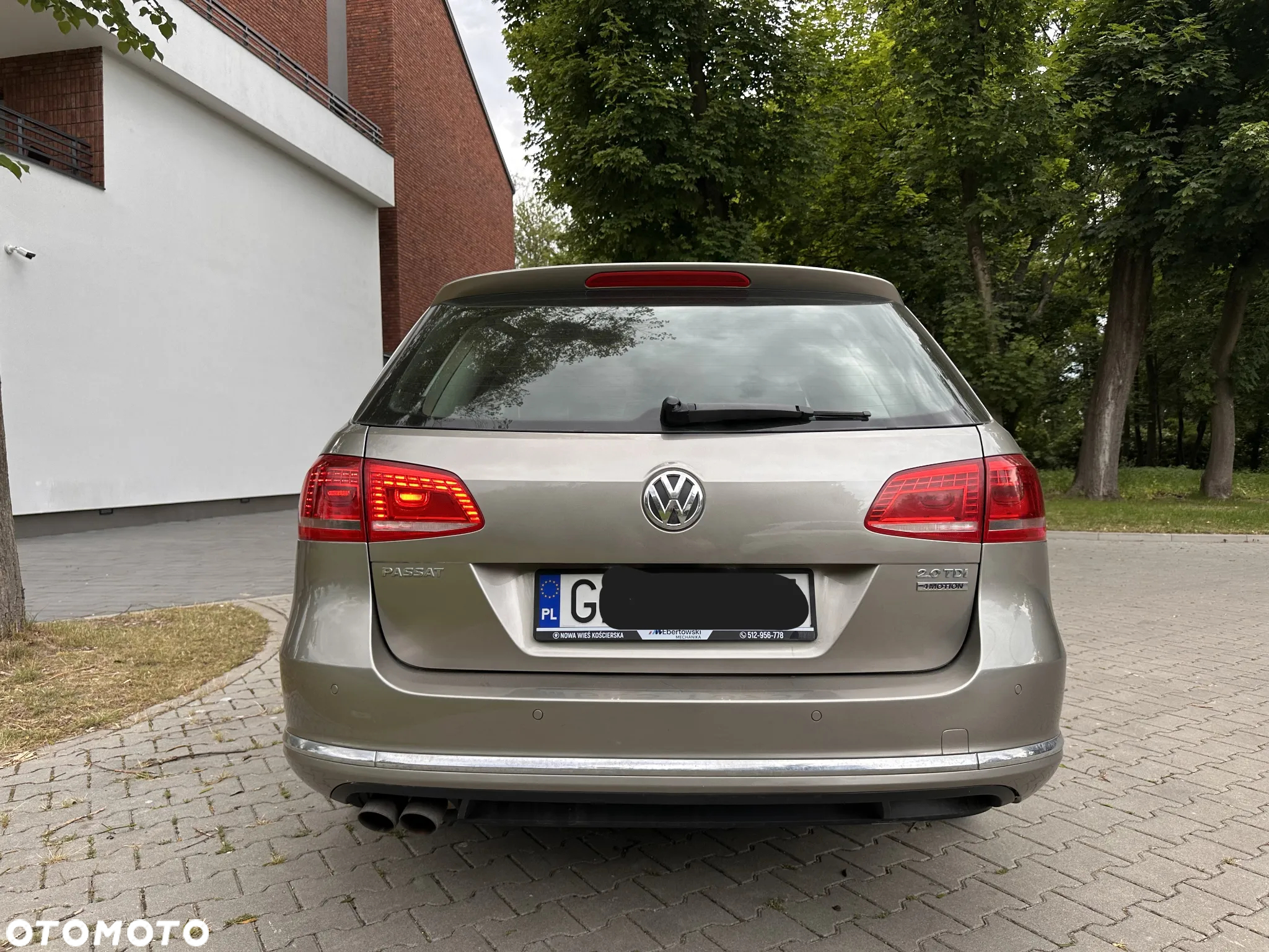 Volkswagen Passat 2.0 TDI 4Mot Highline - 21