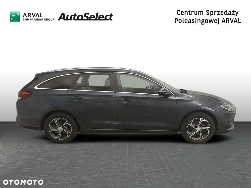 Hyundai i30 1.5 DPI Smart - 7