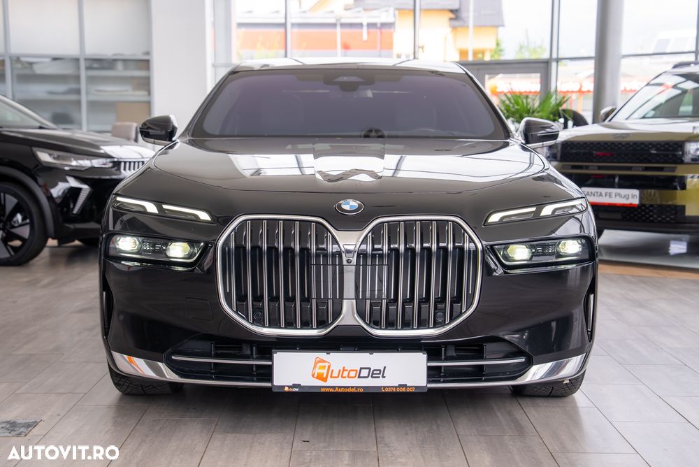 BMW Seria 7 - 8