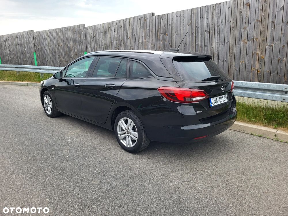 Opel Astra 1.6 CDTI Sport - 12