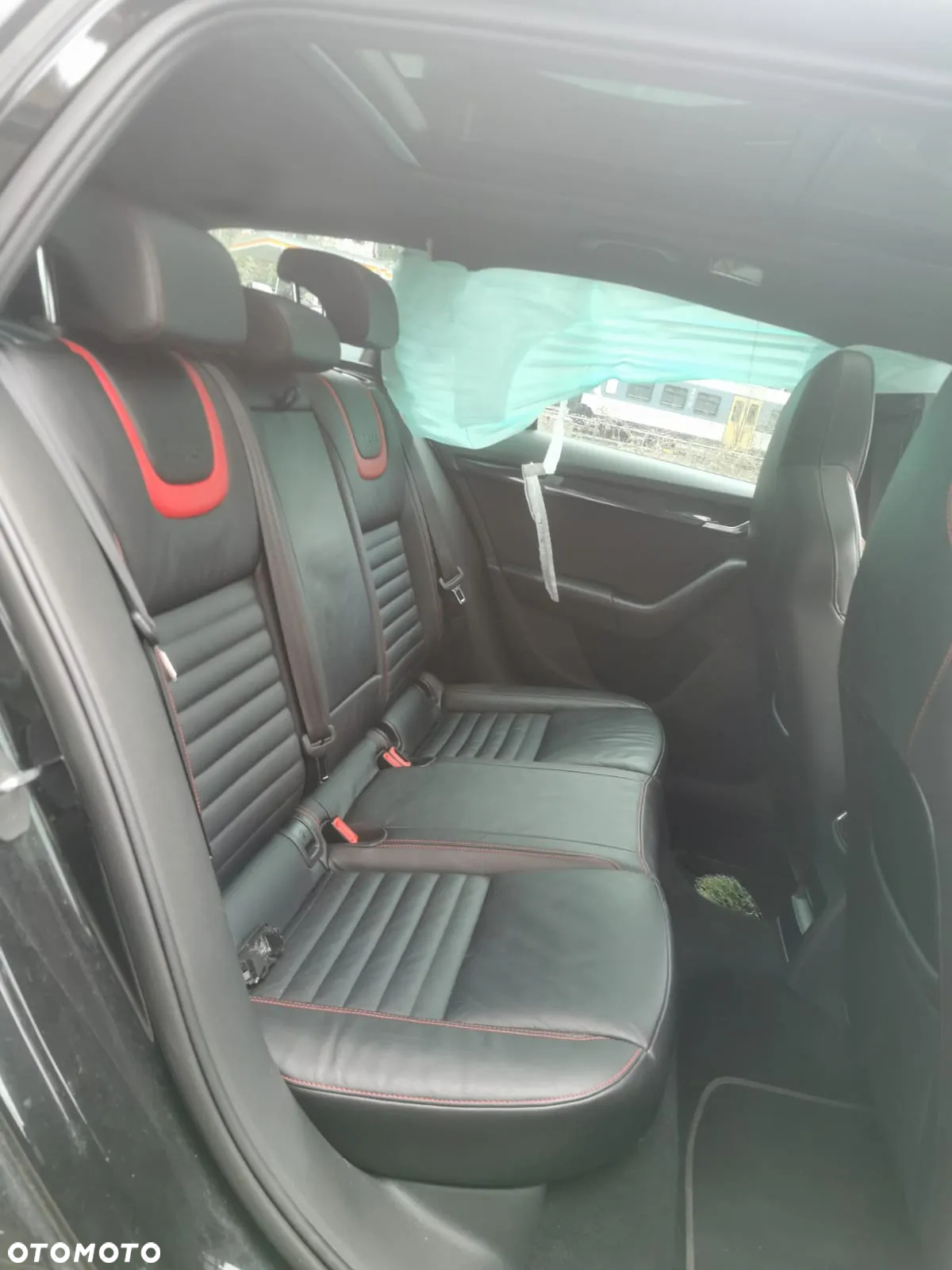 Skoda Octavia 2.0 TSI RS DSG - 9