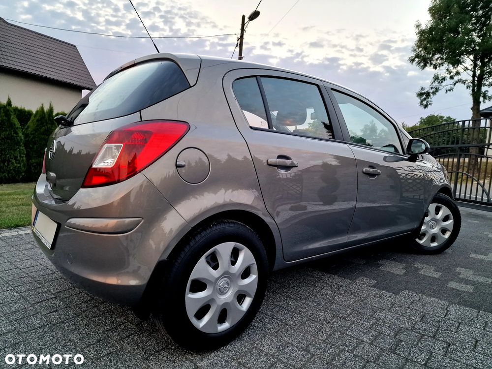 Opel Corsa 1.2 16V Cosmo S&S - 7