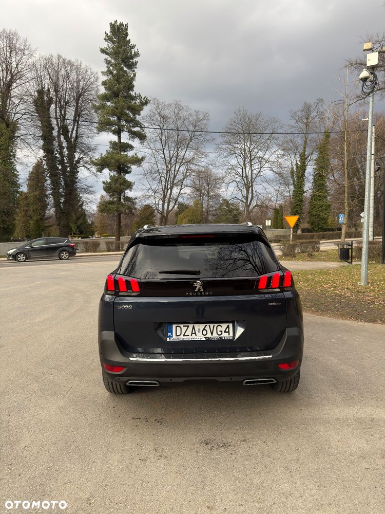 Peugeot 5008 THP 165 EAT6 Allure - 8