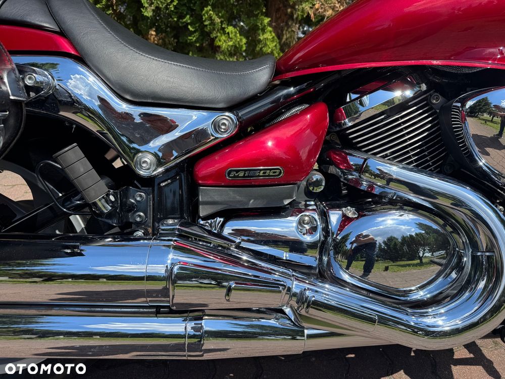 Suzuki Intruder - 12