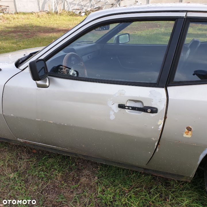 PORSCHE 924 DRZWI LEWE PRAWE SZYBA  KLAMKA - 1