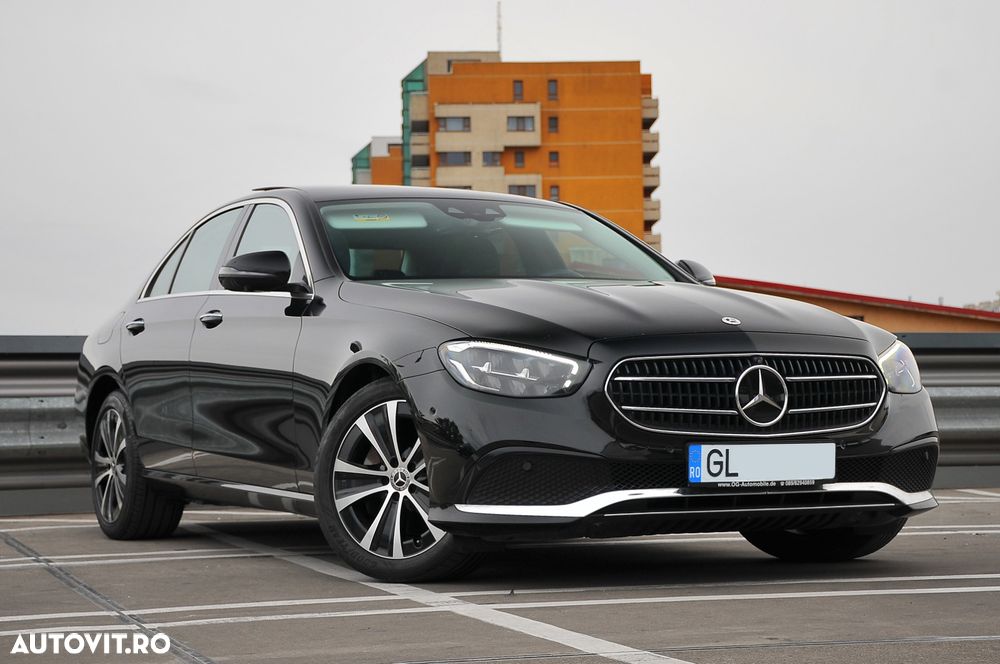 MERCEDES-BENZ E-Class