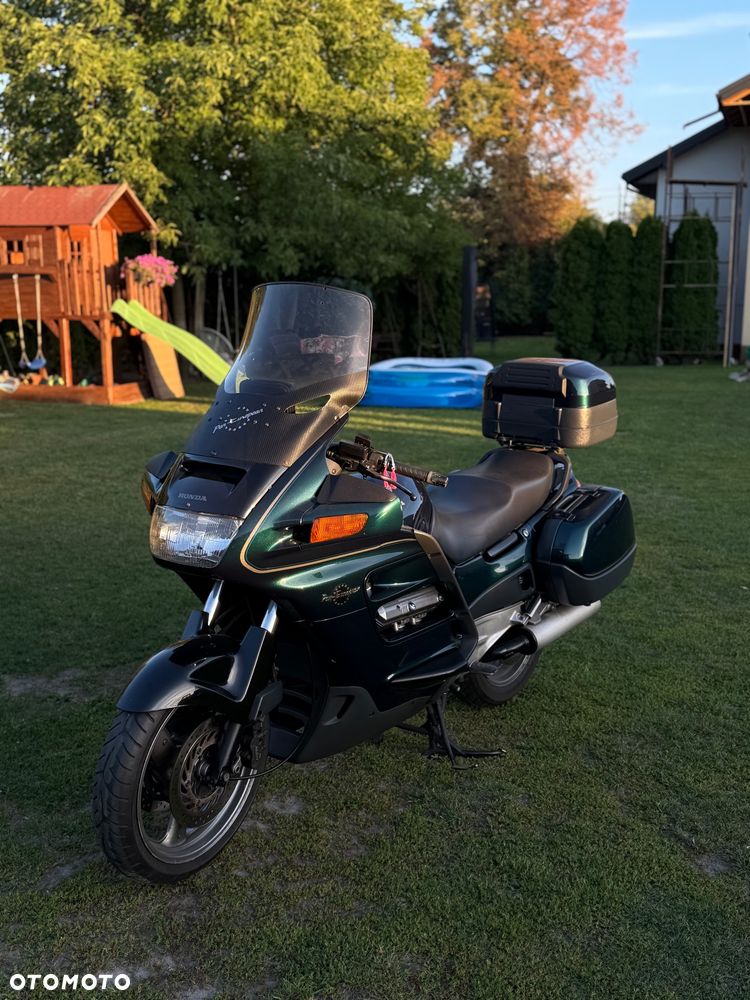 Honda ST - 2