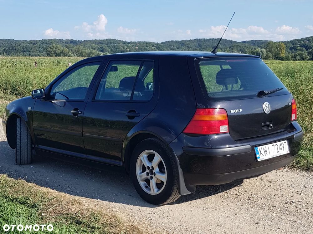 Volkswagen Golf 1.6 - 4