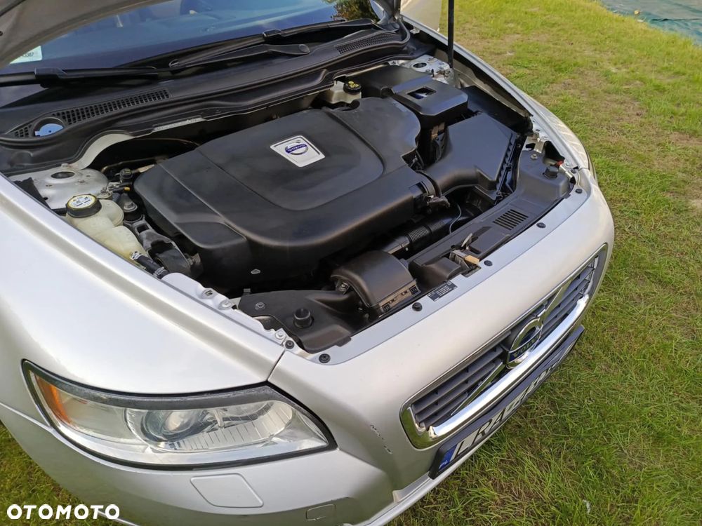 Volvo V50 - 4