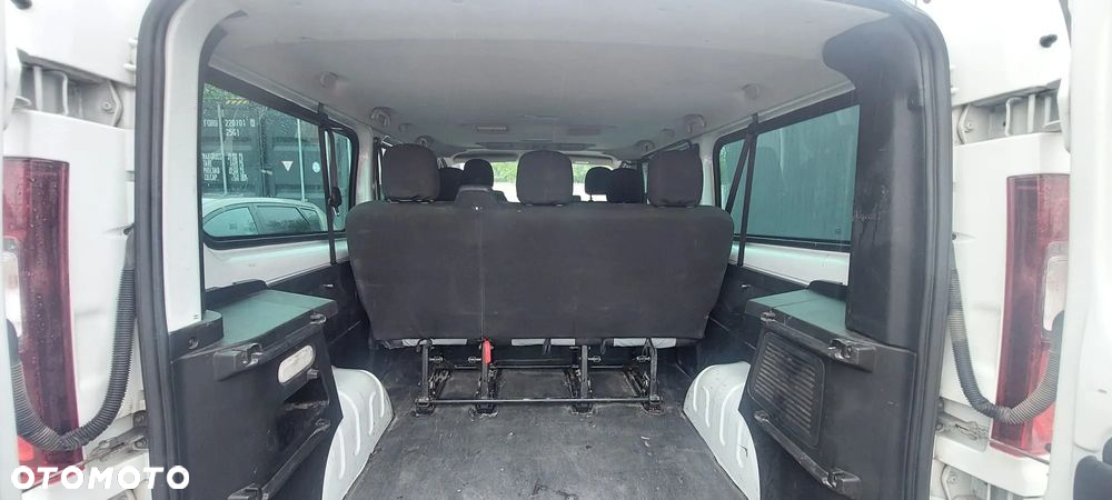Renault Trafic - 6