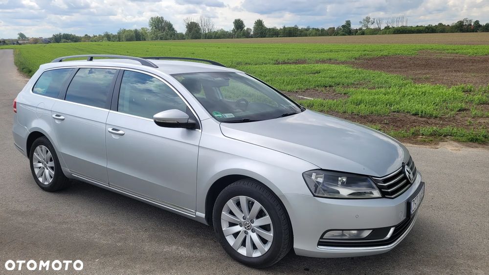 Volkswagen Passat 2.0 TDI Highline - 11