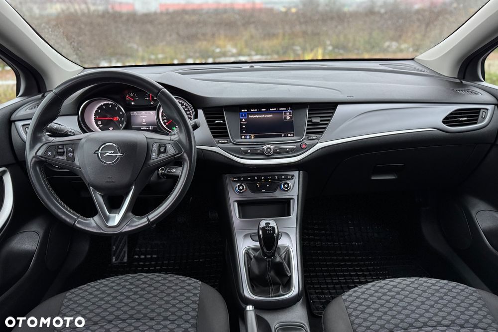 Opel Astra 1.2 T Edition S&S - 27