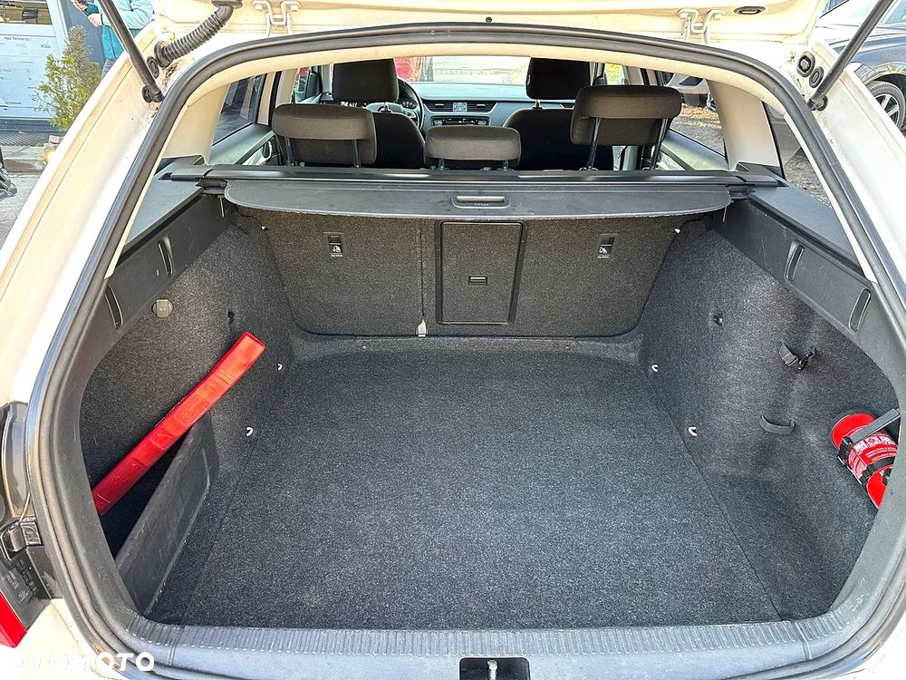 Skoda Octavia 1.6 TDI Ambition - 10