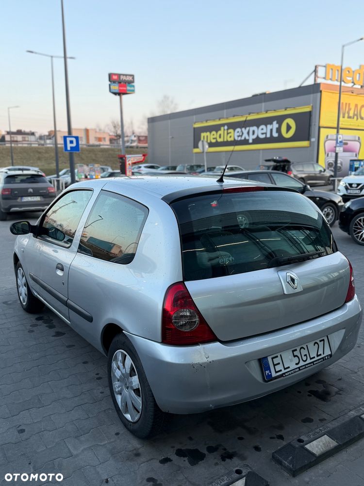 Renault Clio - 5