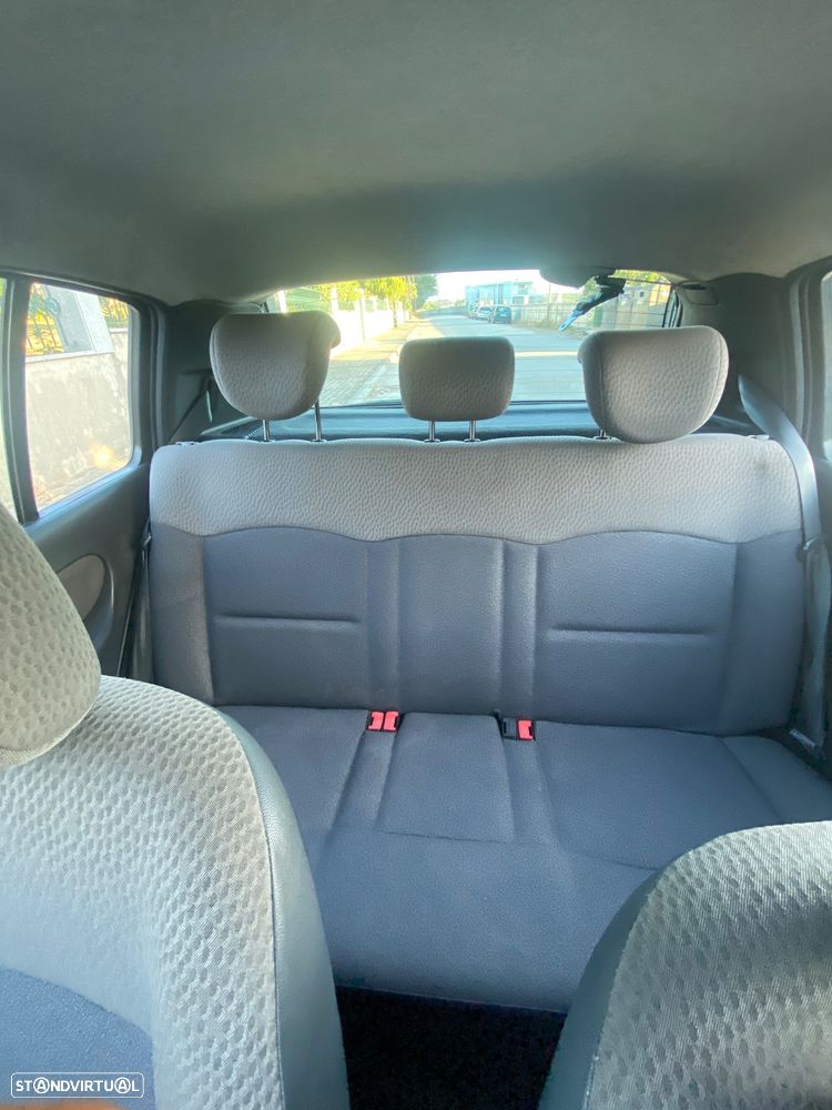 Renault Clio 1.5 dCi Confort Authentique - 14
