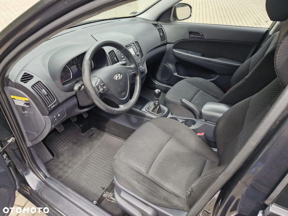 Hyundai i30 1.6 CRDi Classic - 5