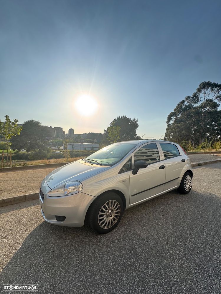 Fiat Grande Punto 1.2 8V Actual - 4