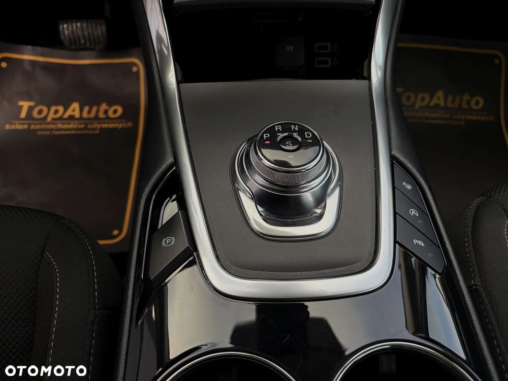 Ford S-Max 2.0 EcoBlue Titanium - 32