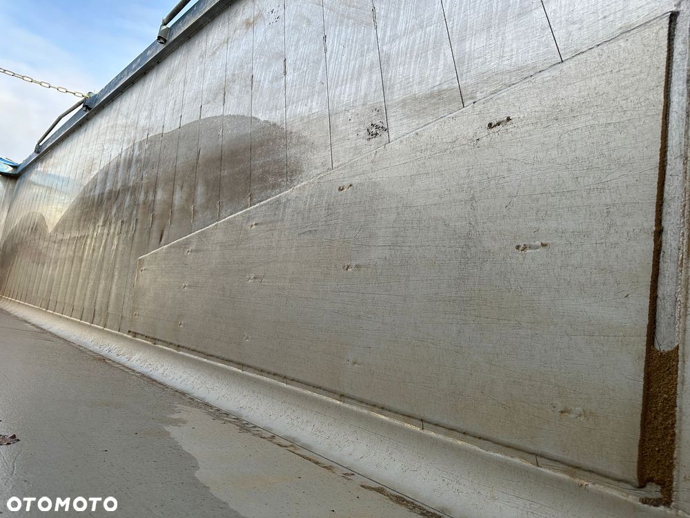 Schmitz Cargobull SGF S3 - 11