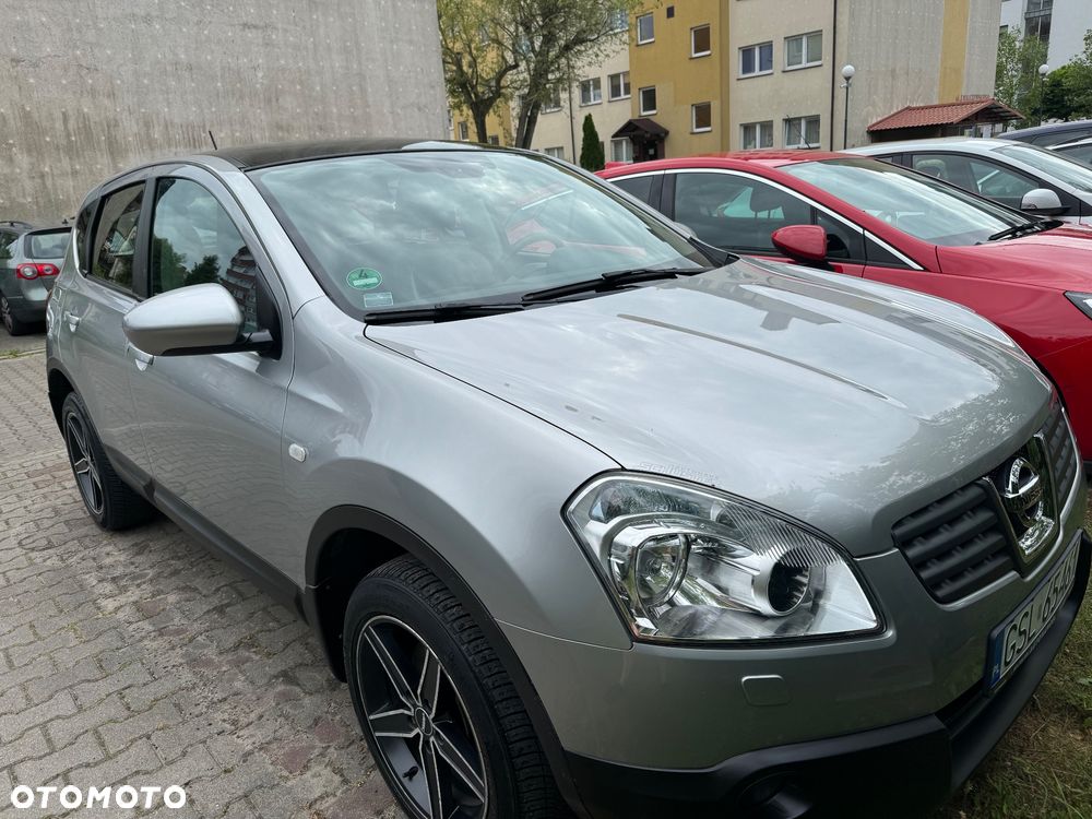 Nissan Qashqai 2.0 4x4 Tekna CVT - 1