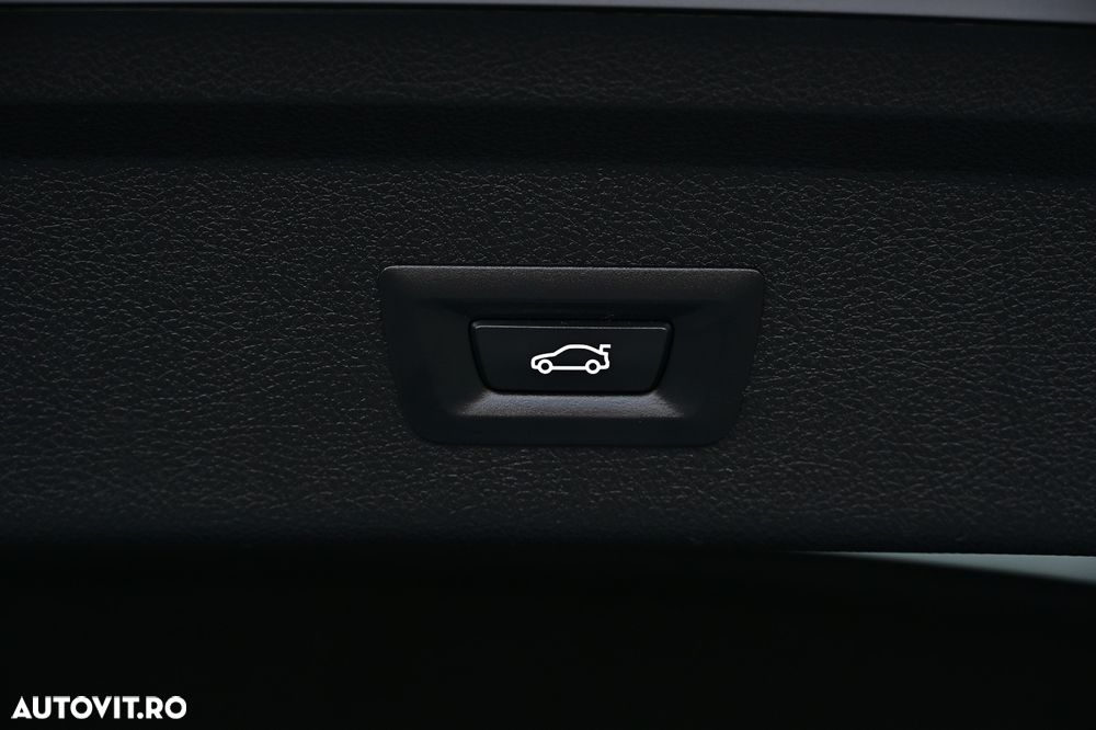 BMW Seria 3 320d xDrive DPF Aut. Edition Lifestyle - 18
