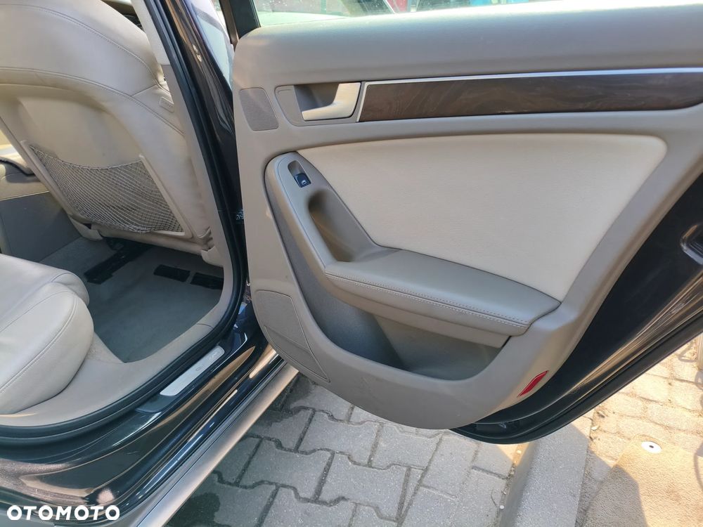 Audi A4 Allroad - 17