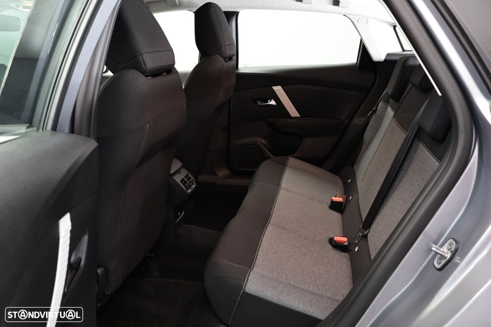 Citroën C4 1.2 Hybrid Plus e-DSC6 - 27