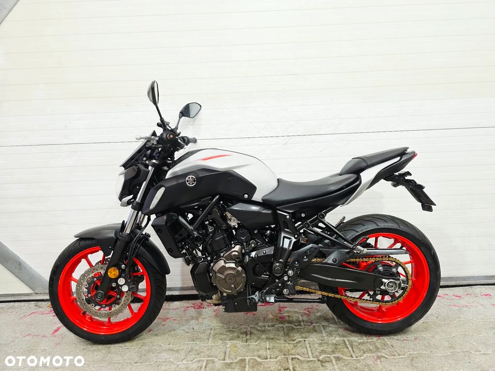 Yamaha MT - 1